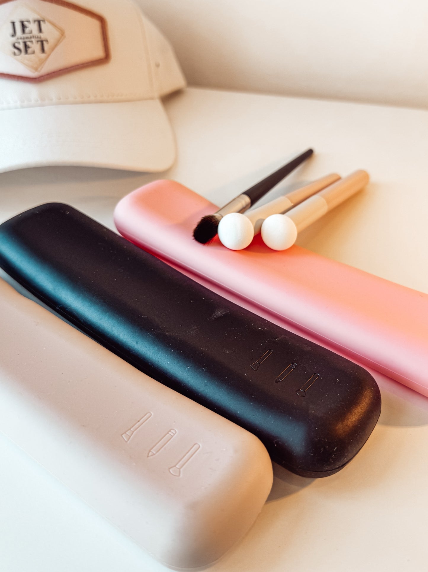 Carry-on Brush Case